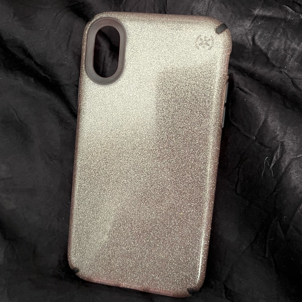 Pink glitter iphone XR Speck phone case